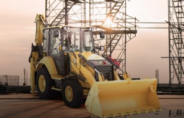 TAKE ON ANY JOB, ANYWHERE WITH THE CAT® 426F2 BACKHOE LOADER OWN IT!